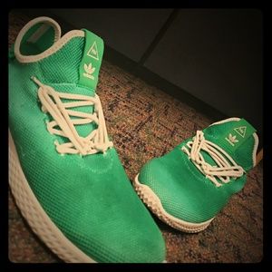 Adidas Hu